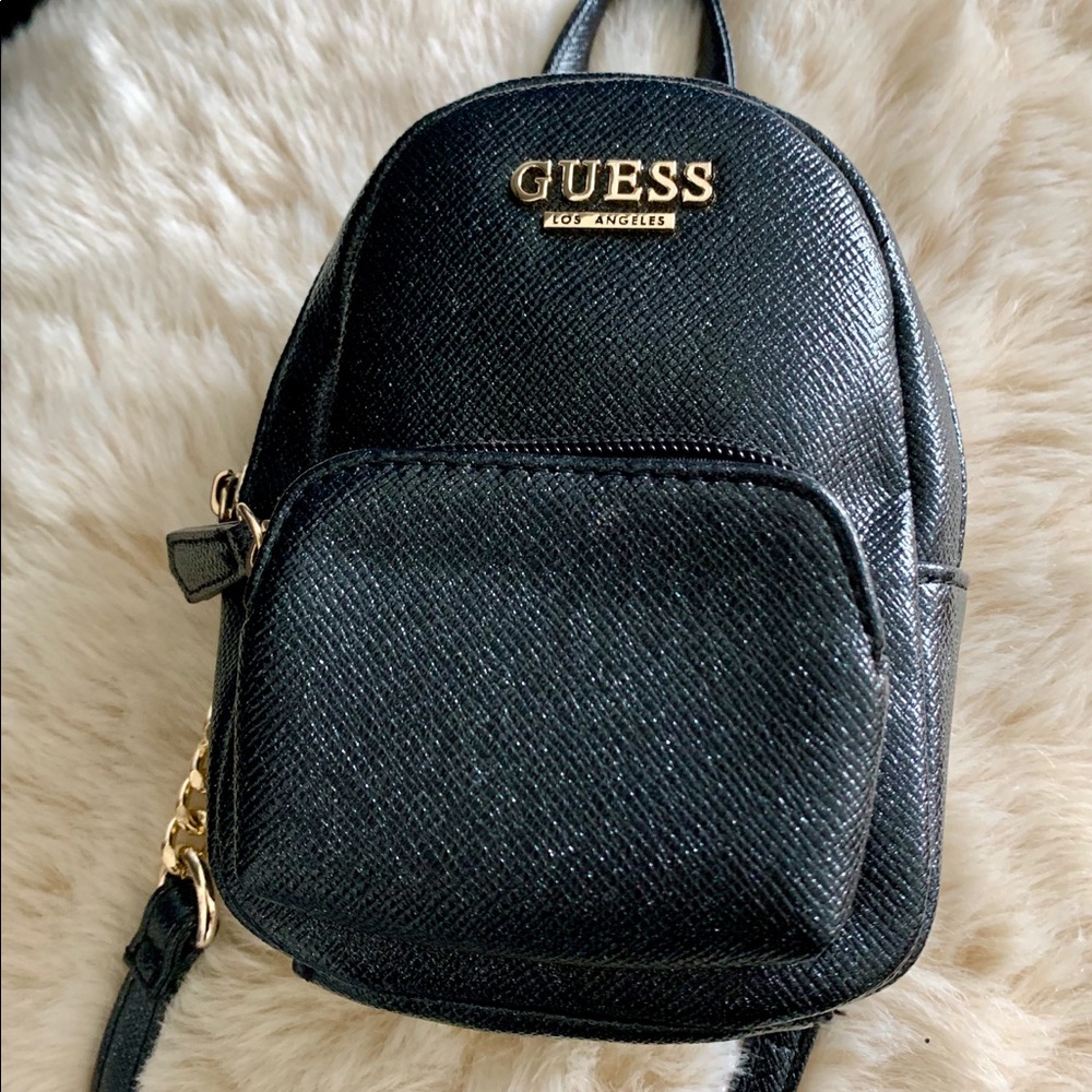 Mini Guess Crossbody Bag. - Picture 1 of 2